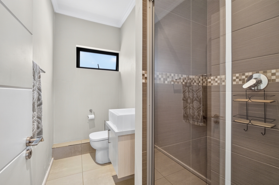 4 Bedroom Property for Sale in Lonehill Gauteng