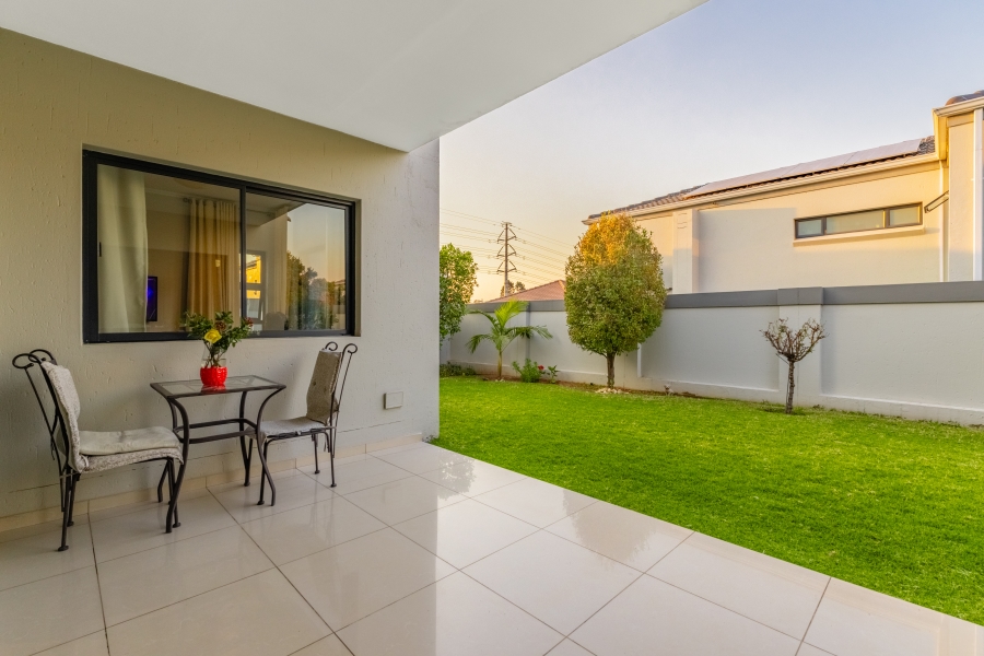 4 Bedroom Property for Sale in Lonehill Gauteng