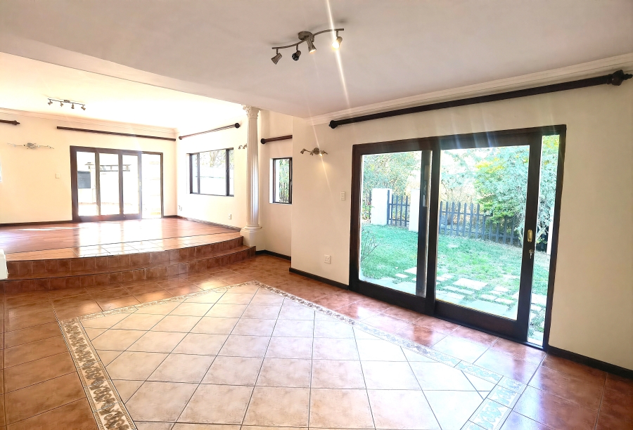 To Let 3 Bedroom Property for Rent in Blue Valley Golf Estate Gauteng