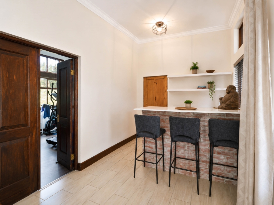 5 Bedroom Property for Sale in Blue Valley Golf Estate Gauteng