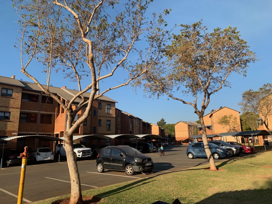 2 Bedroom Property for Sale in Olympus AH Gauteng