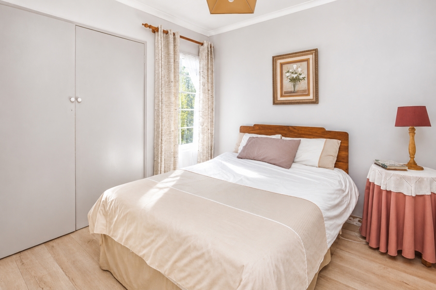 2 Bedroom Property for Sale in Die Hoewes Gauteng