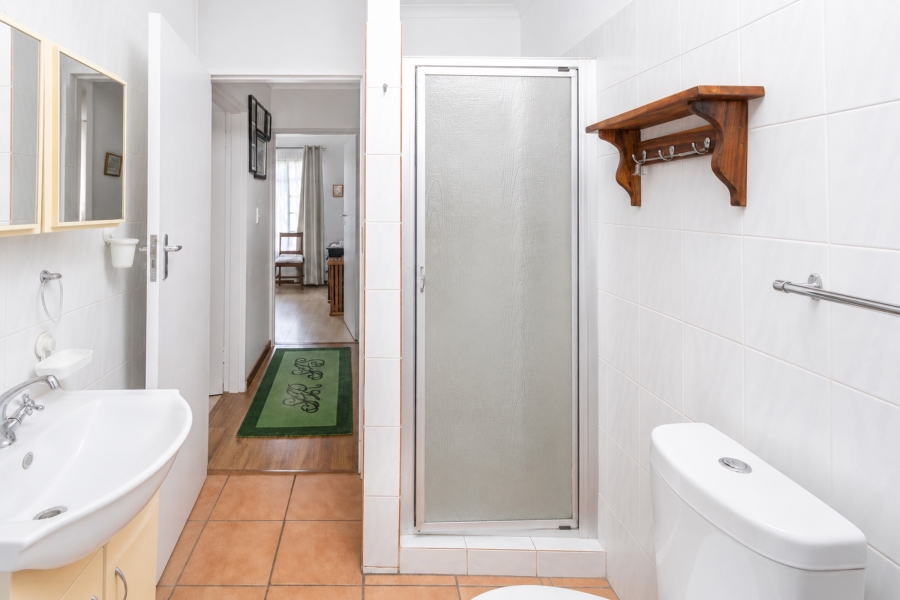 2 Bedroom Property for Sale in Die Hoewes Gauteng