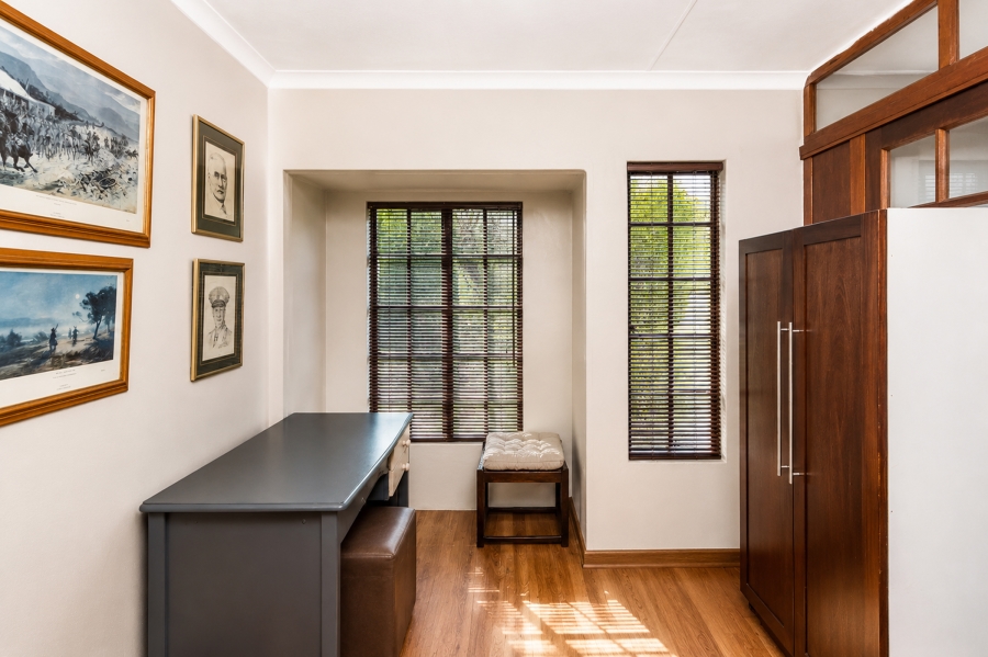 2 Bedroom Property for Sale in Die Hoewes Gauteng