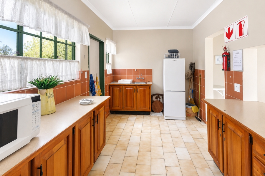 2 Bedroom Property for Sale in Die Hoewes Gauteng