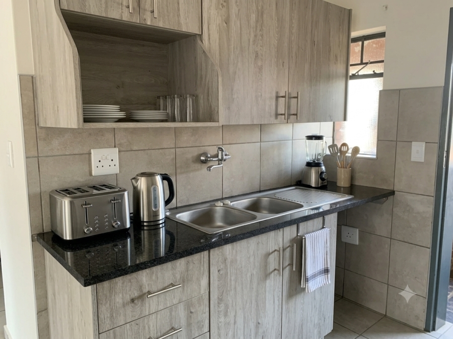 2 Bedroom Property for Sale in Montana Tuine Gauteng