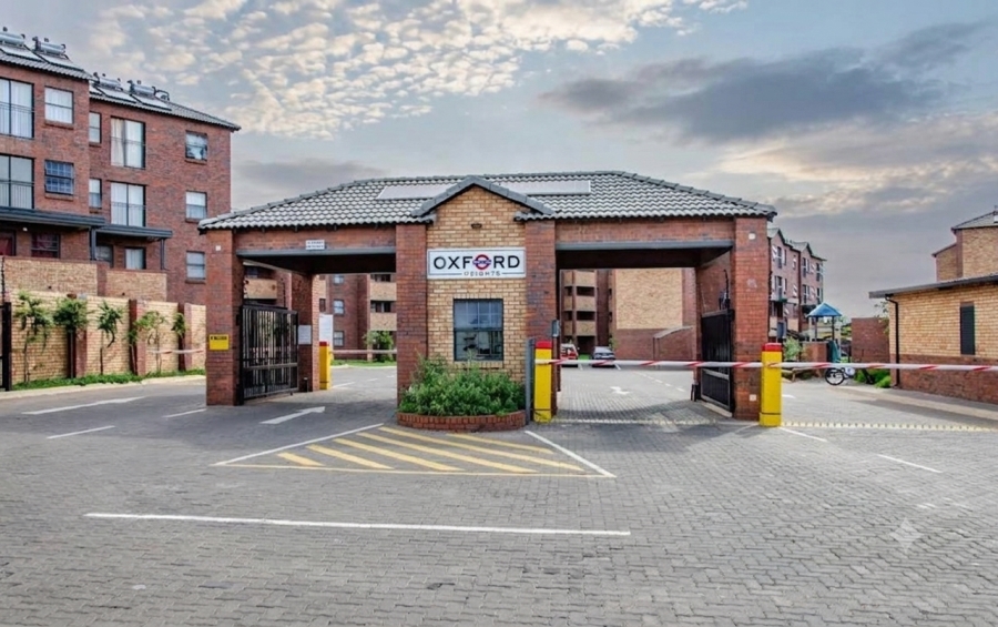 2 Bedroom Property for Sale in Montana Tuine Gauteng