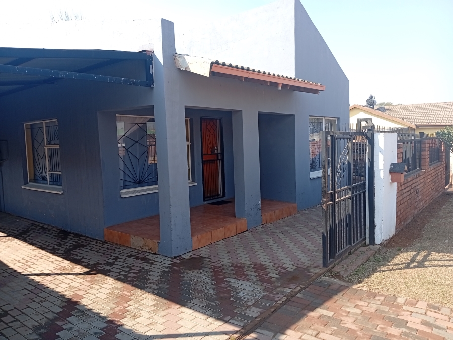 3 Bedroom Property for Sale in Mamelodi Gauteng