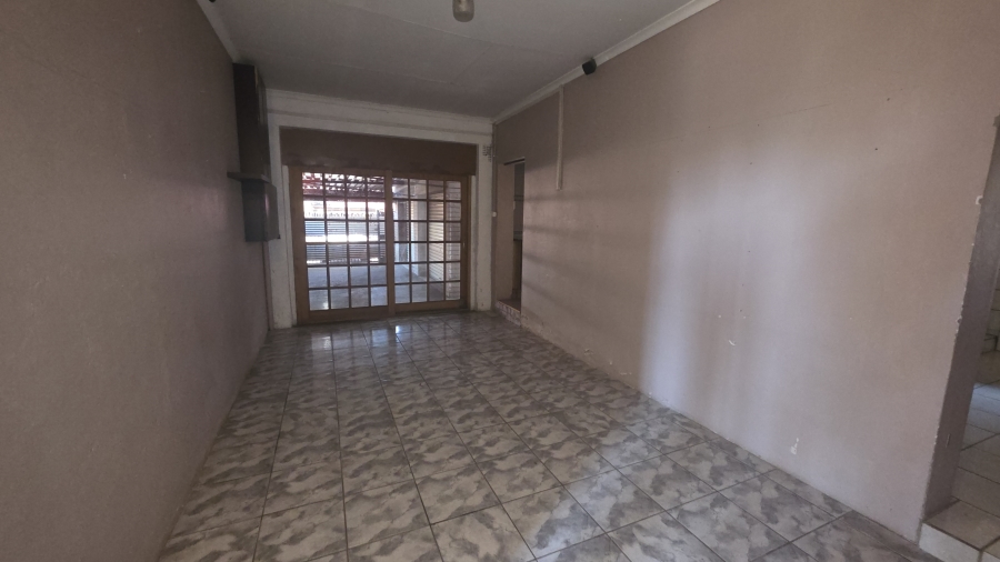 4 Bedroom Property for Sale in Selection Park Gauteng