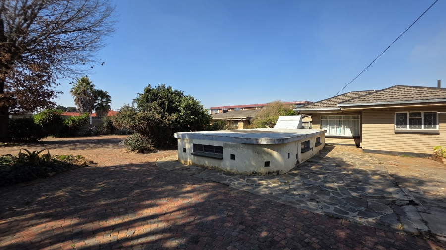 4 Bedroom Property for Sale in Selection Park Gauteng