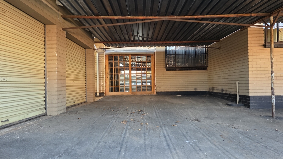 4 Bedroom Property for Sale in Selection Park Gauteng