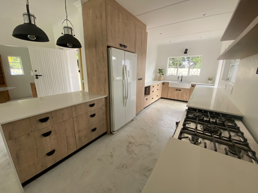 3 Bedroom Property for Sale in Farrarmere Gauteng