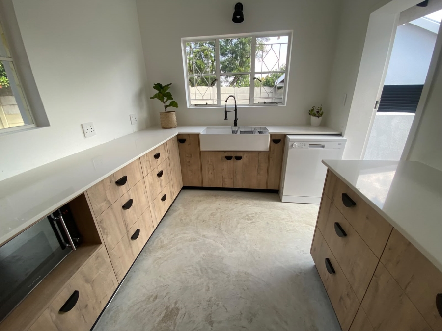 3 Bedroom Property for Sale in Farrarmere Gauteng