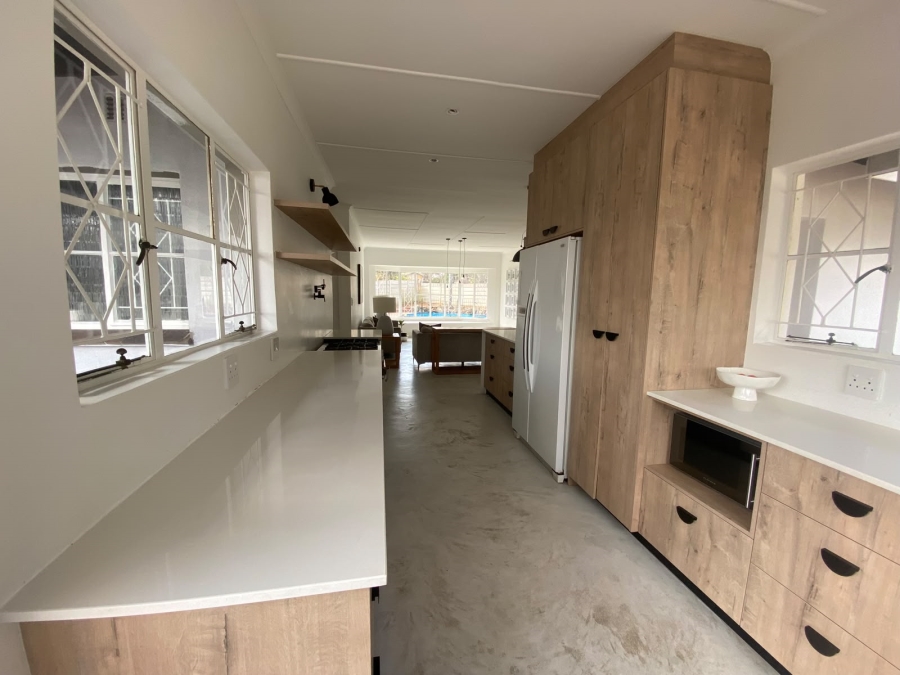 3 Bedroom Property for Sale in Farrarmere Gauteng