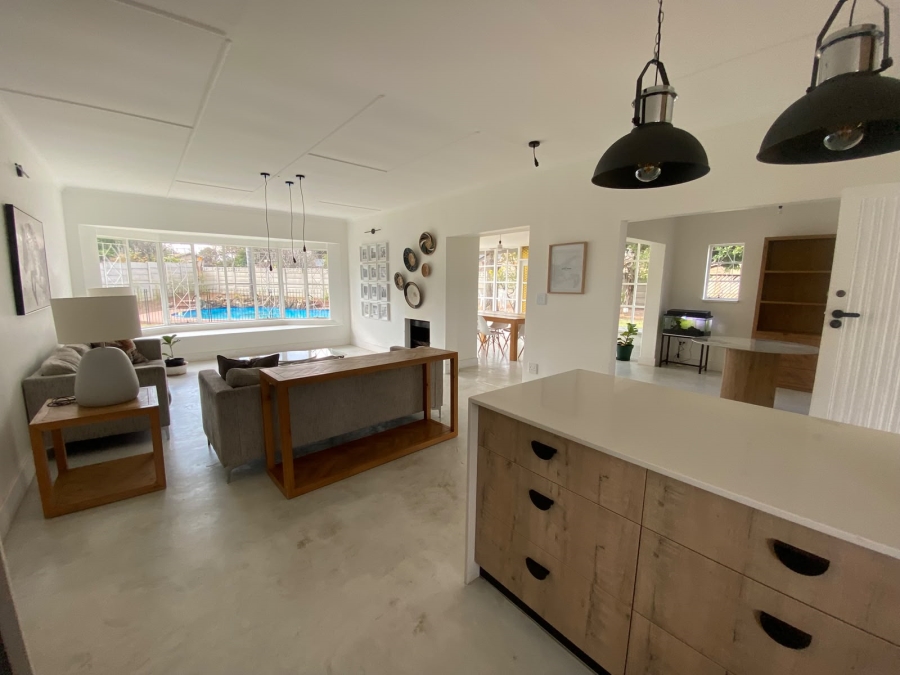 3 Bedroom Property for Sale in Farrarmere Gauteng