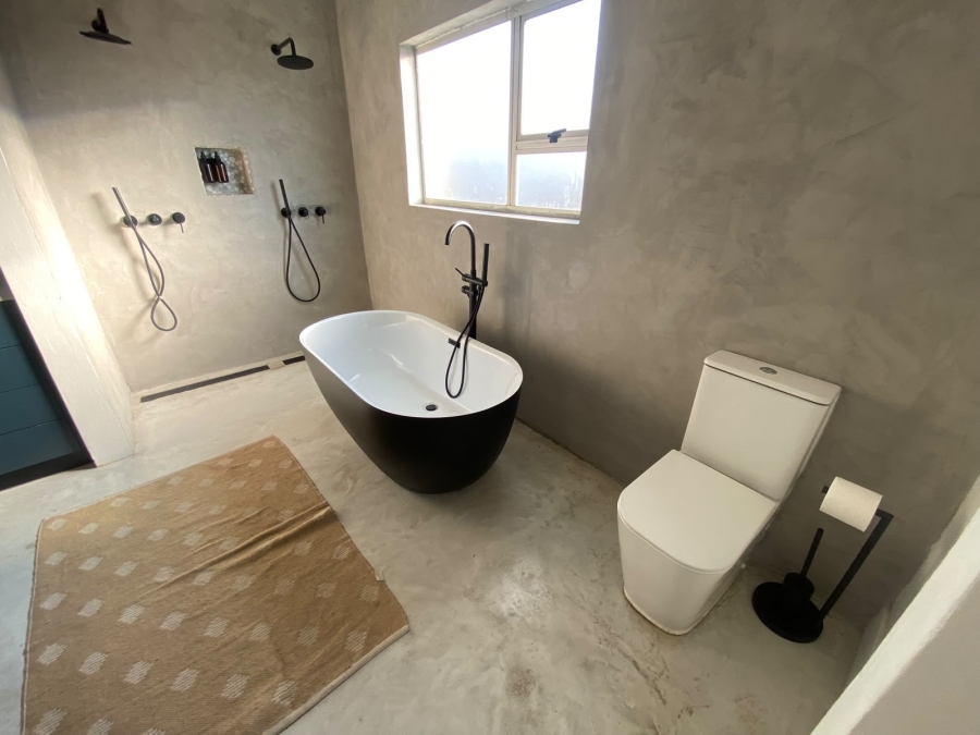 3 Bedroom Property for Sale in Farrarmere Gauteng