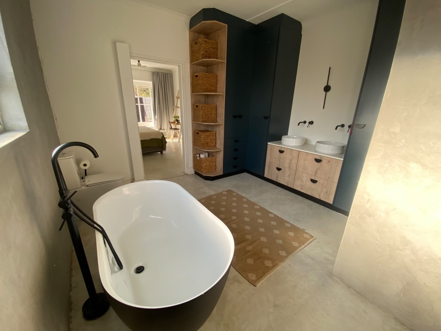 3 Bedroom Property for Sale in Farrarmere Gauteng