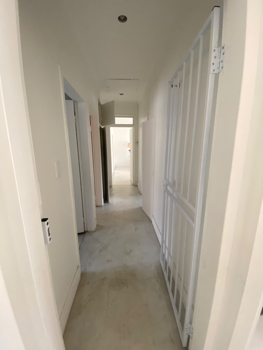 3 Bedroom Property for Sale in Farrarmere Gauteng