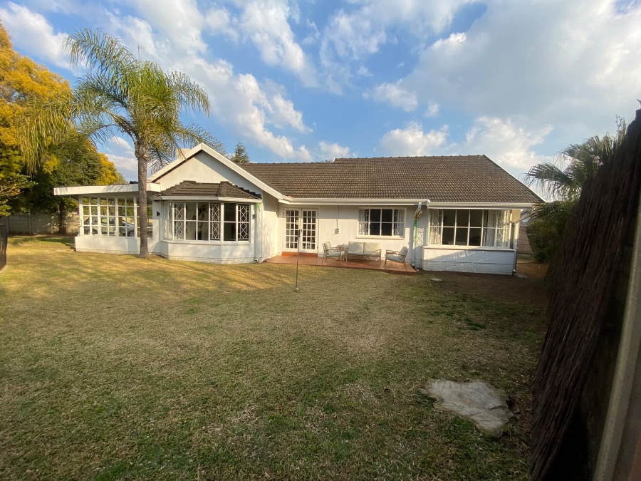 3 Bedroom Property for Sale in Farrarmere Gauteng