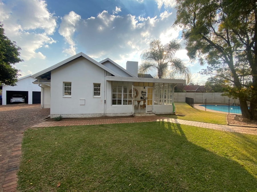 3 Bedroom Property for Sale in Farrarmere Gauteng