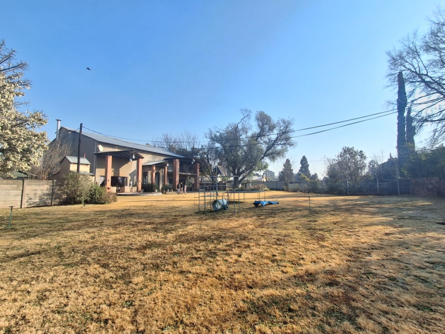 5 Bedroom Property for Sale in Meyerton Central Gauteng