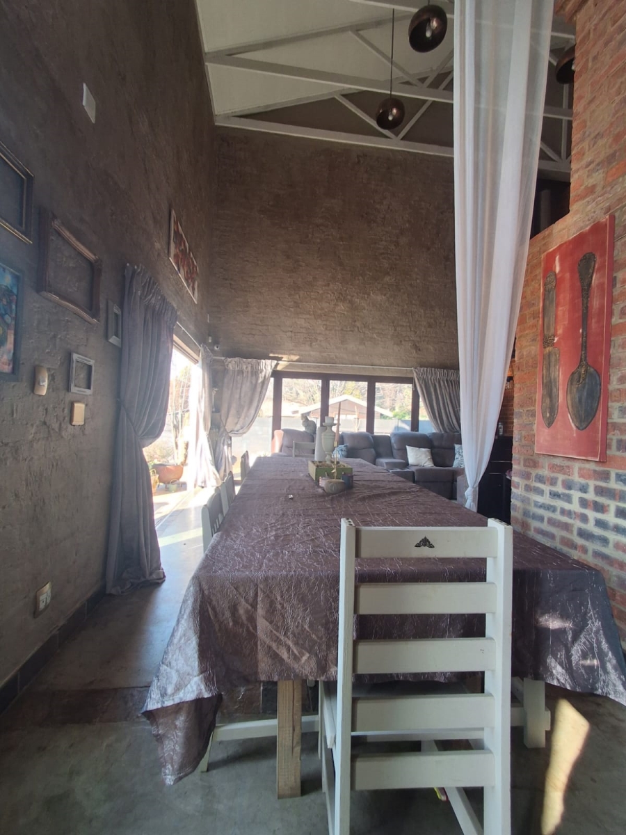 5 Bedroom Property for Sale in Meyerton Central Gauteng