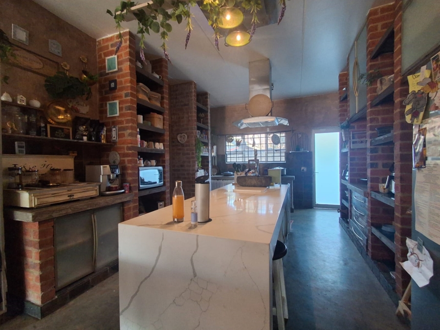 5 Bedroom Property for Sale in Meyerton Central Gauteng