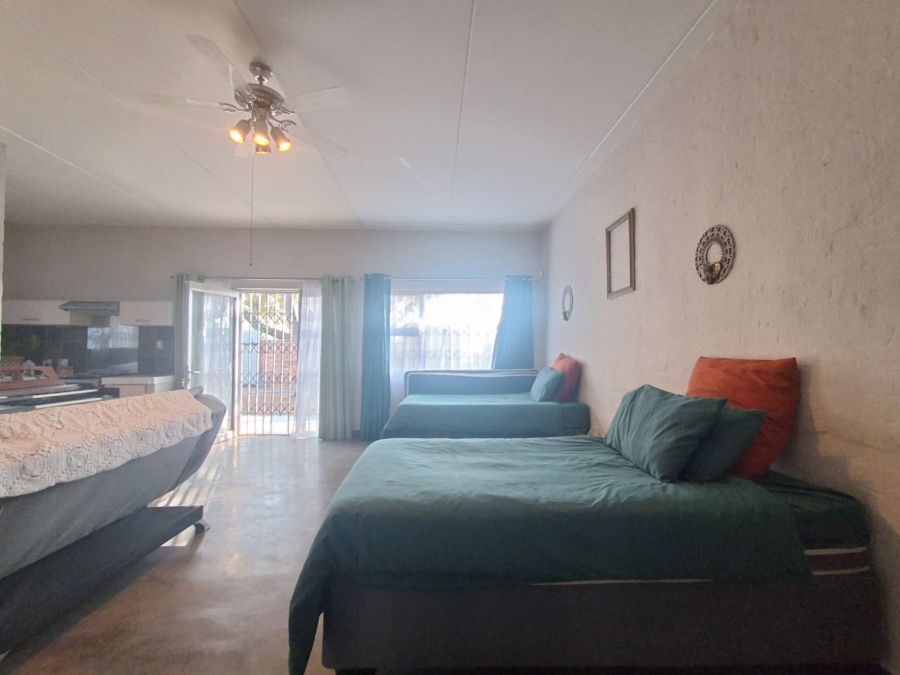 5 Bedroom Property for Sale in Meyerton Central Gauteng