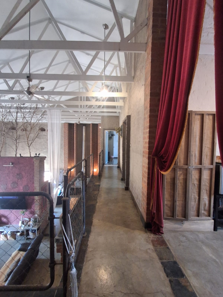 5 Bedroom Property for Sale in Meyerton Central Gauteng