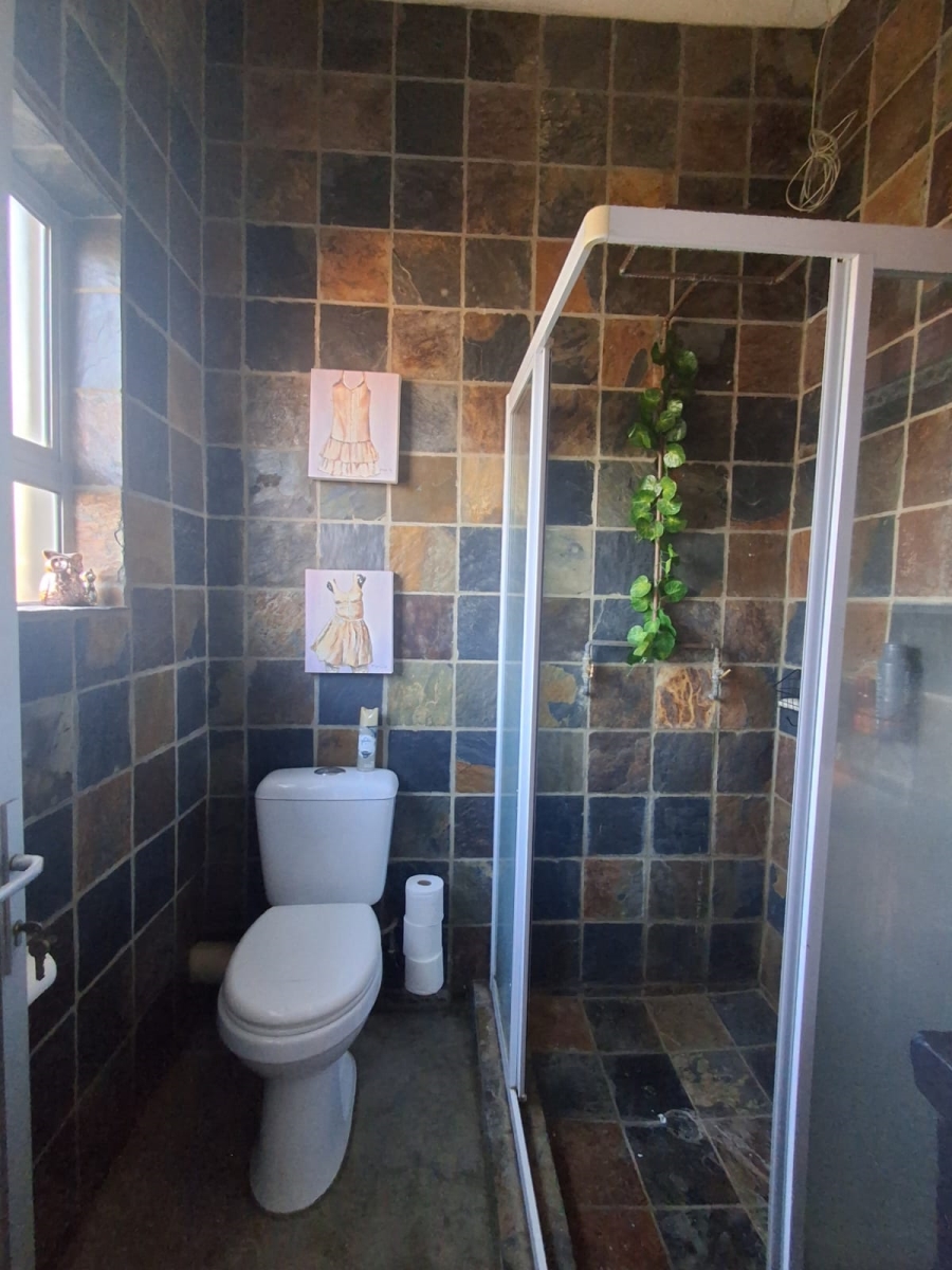 5 Bedroom Property for Sale in Meyerton Central Gauteng