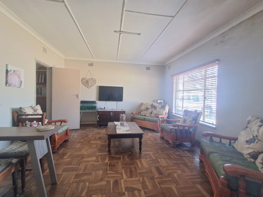 3 Bedroom Property for Sale in Meyerton Central Gauteng