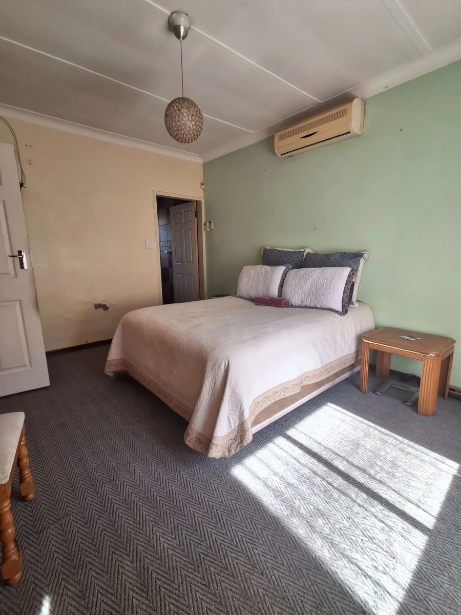 4 Bedroom Property for Sale in Three Rivers Gauteng