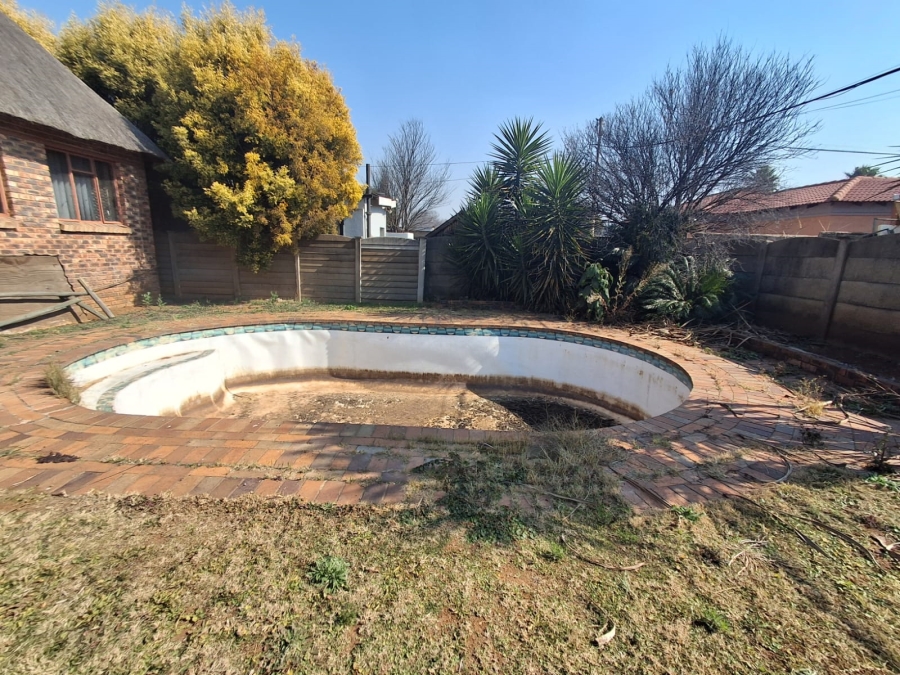 4 Bedroom Property for Sale in Three Rivers Gauteng