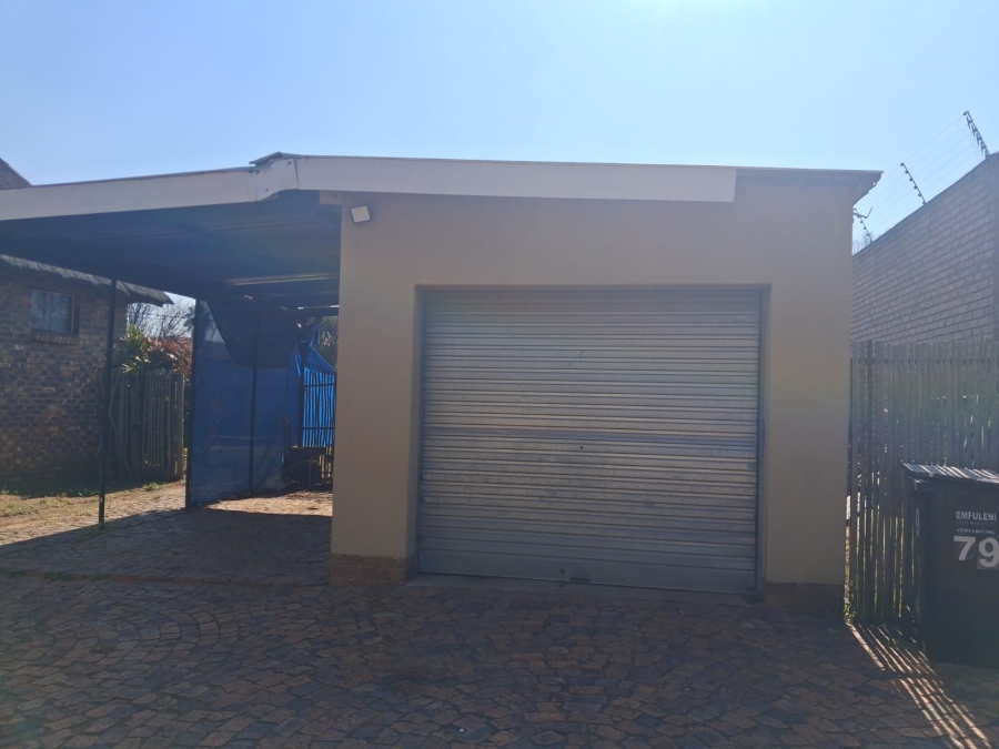 4 Bedroom Property for Sale in Three Rivers Gauteng