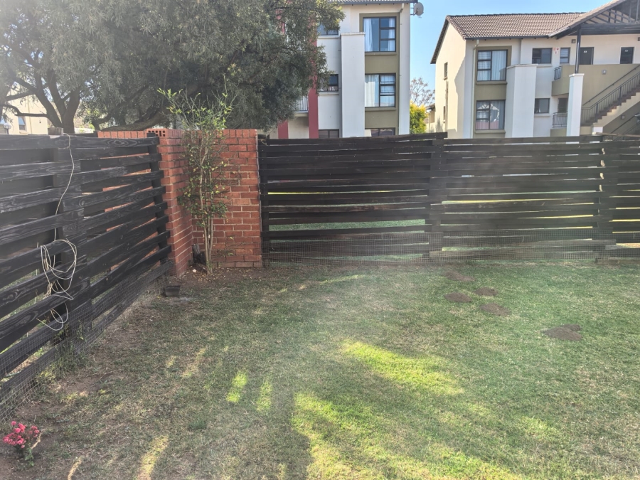 To Let 2 Bedroom Property for Rent in Noordwyk Gauteng