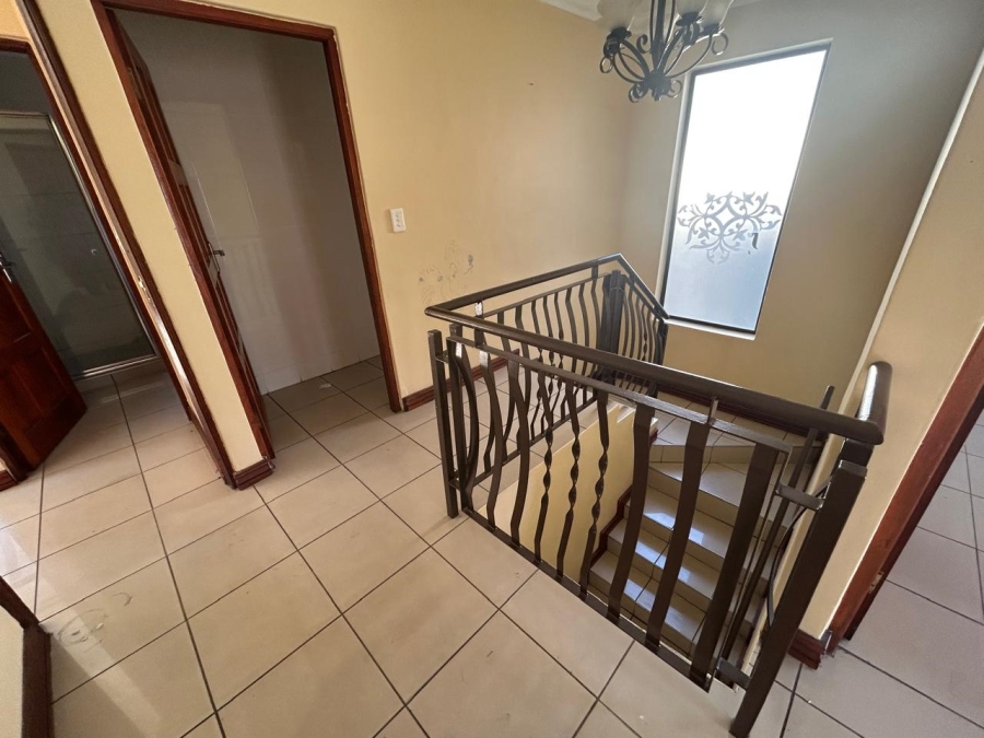 3 Bedroom Property for Sale in Halfway Gardens Gauteng