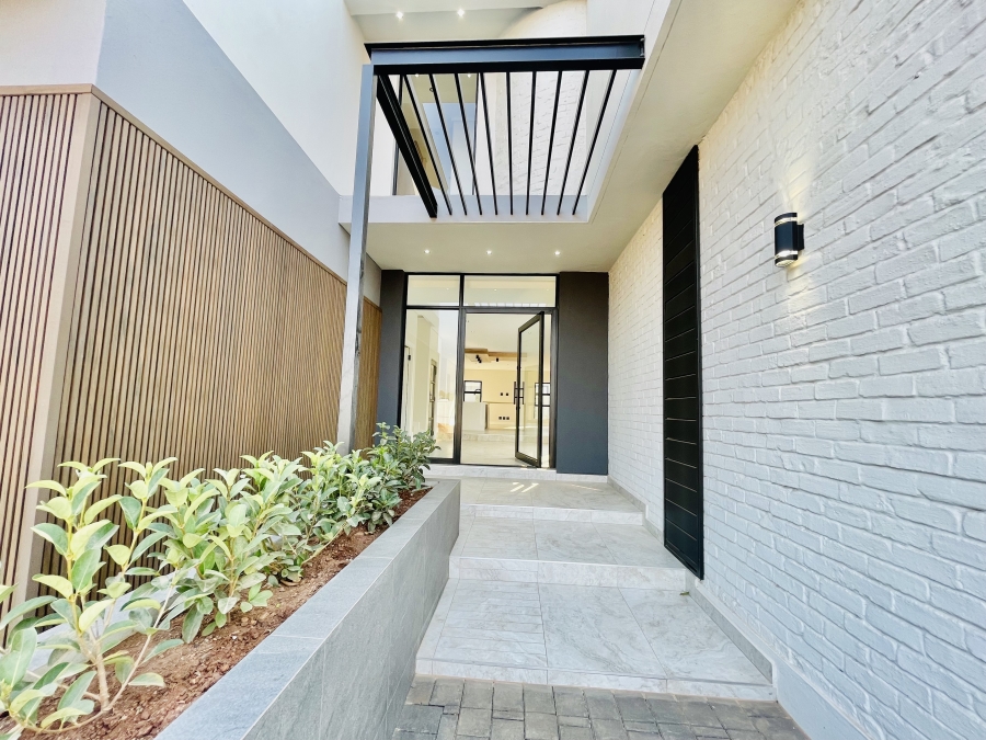 4 Bedroom Property for Sale in Fountainbrook Estate Gauteng