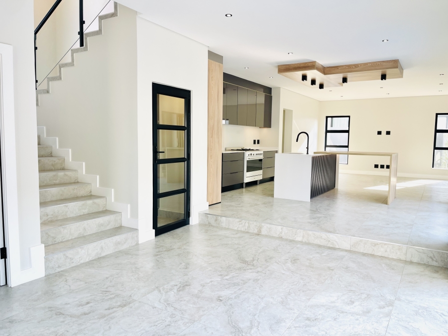 4 Bedroom Property for Sale in Fountainbrook Estate Gauteng