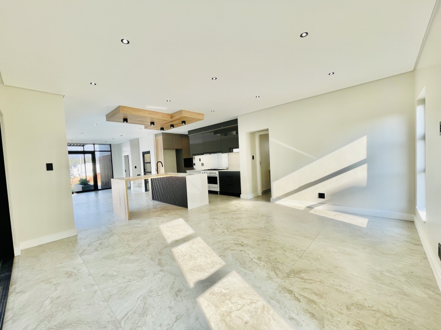 4 Bedroom Property for Sale in Fountainbrook Estate Gauteng