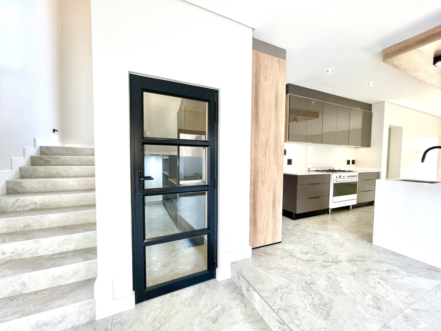 4 Bedroom Property for Sale in Fountainbrook Estate Gauteng