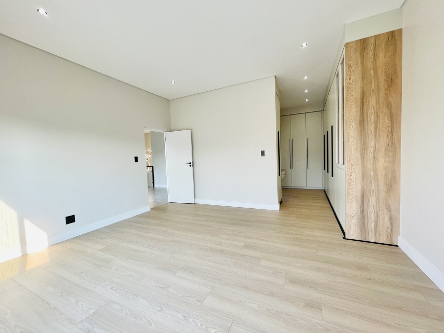 4 Bedroom Property for Sale in Fountainbrook Estate Gauteng