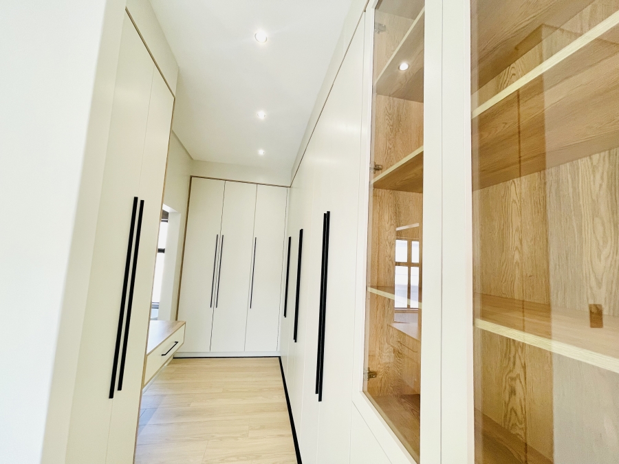 4 Bedroom Property for Sale in Fountainbrook Estate Gauteng