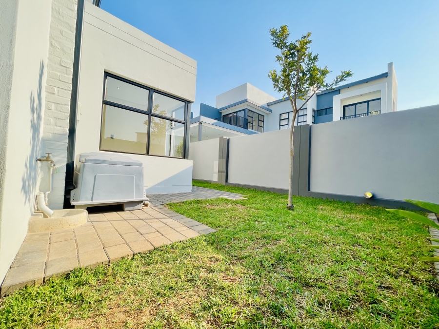 4 Bedroom Property for Sale in Fountainbrook Estate Gauteng