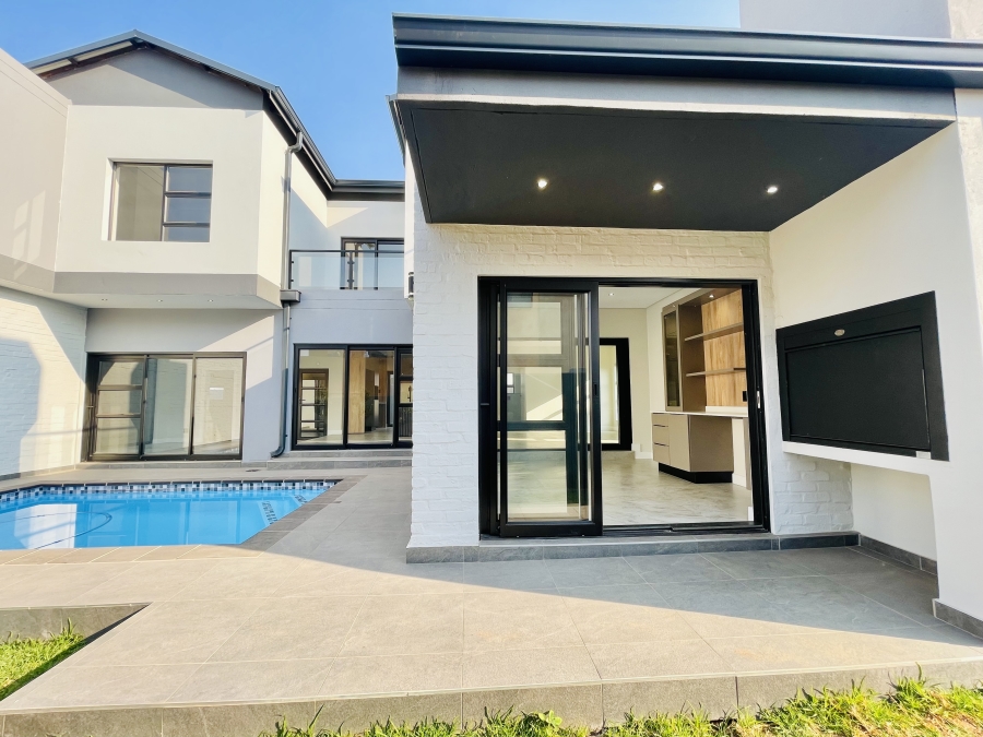 4 Bedroom Property for Sale in Fountainbrook Estate Gauteng