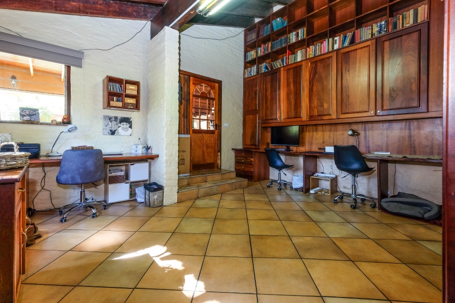 8 Bedroom Property for Sale in Muldersdrift Gauteng