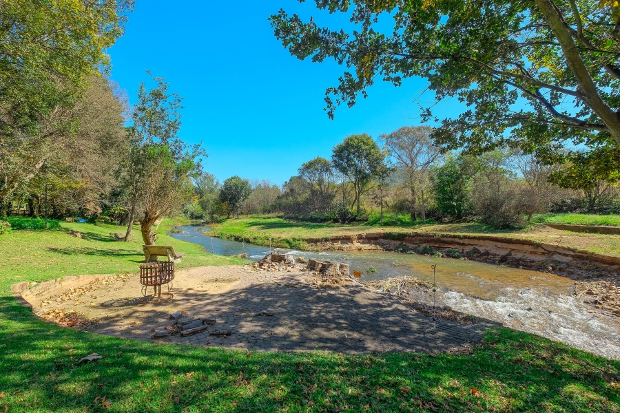 8 Bedroom Property for Sale in Muldersdrift Gauteng