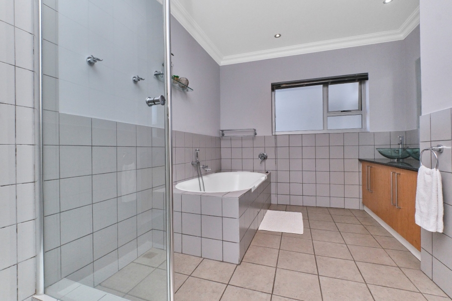 3 Bedroom Property for Sale in Riviera Gauteng