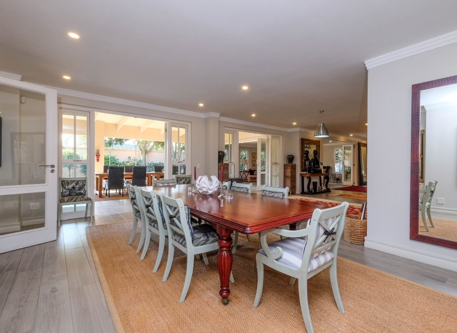 4 Bedroom Property for Sale in Hurlingham Gauteng