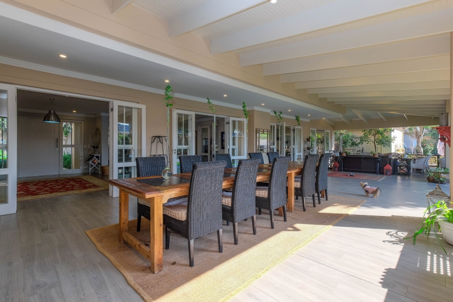 4 Bedroom Property for Sale in Hurlingham Gauteng