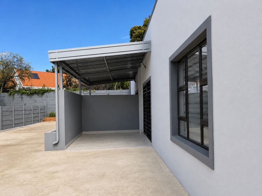 To Let 2 Bedroom Property for Rent in Linden Gauteng